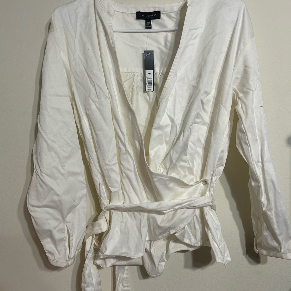 The limited women wrap around top size small